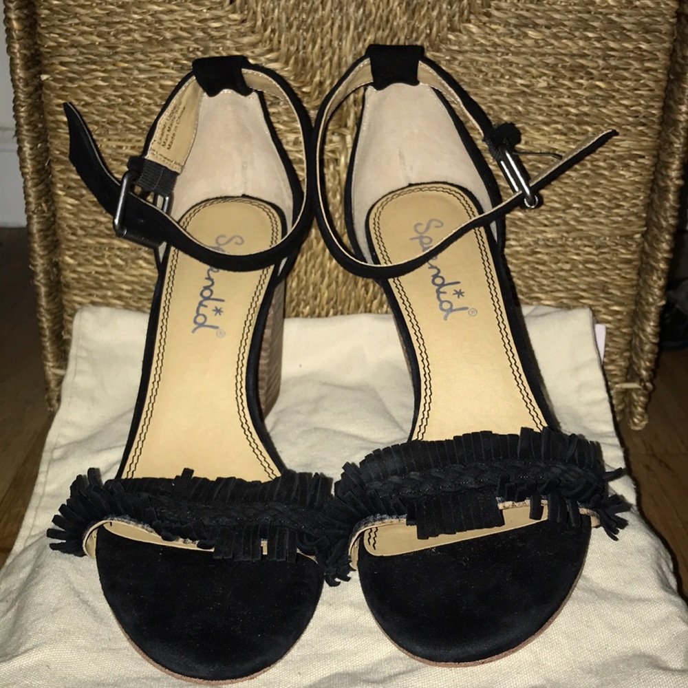 Splendid summer sandals. Super comfy!!